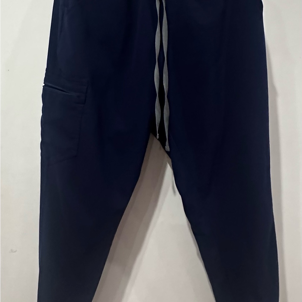 Figs navy blue scrub set - Picture 3 of 3